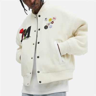 OEM niestandardowe haftowane kurtki uniwerek Zima 100% wełna Rose Fleece Letter Bomber Jacket